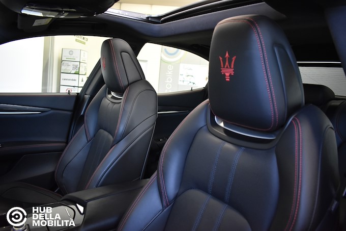 MASERATI Ghibli 330 CV MHEV GT Ultima